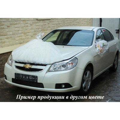 Украшение на капот ФАТИН (1,8м х1,3м) с двумя букетами на фатине на зеркала (Ǿ50см) с розой и лили