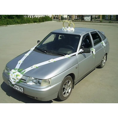 Кольца гофре креп (шир.35см;дл.47см;выс.30см)+украш.на радиатор (шир.60см;выс.50см)+2 ленты на капот