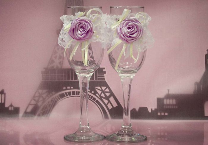 Украшения на бокалы "Французская роза" (шир.5см;дл.28см) Лента атл., кружево, оформл., Шампань-сиреневый, Уп-2 шт.