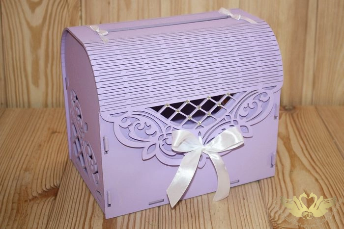 Семейный банк "Ажурный" со стразами (23,5*17*20) МДФ 3мм, окрашен., оформл., Сиреневый-белый, 1 шт.