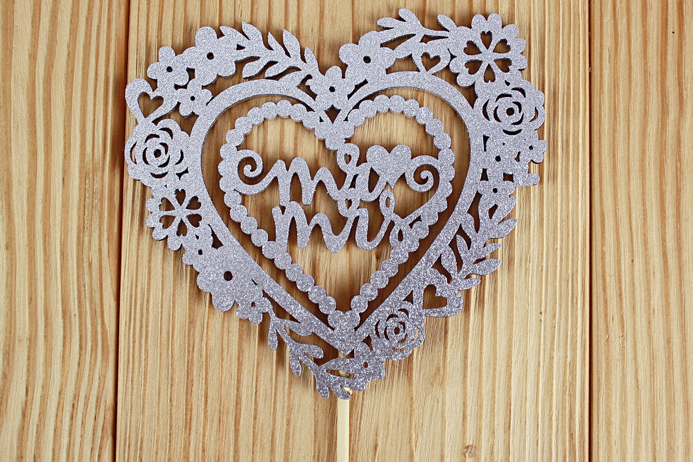 Топпер "Mr&Mrs" в сердце (10,5*30) МДФ 3мм, окрашен. на шпажке, Серебро, 1 шт.