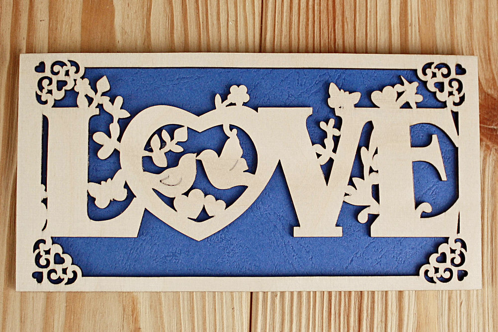 Подарочный конверт "LOVE" (9,2*17,5) Фанера 3мм, картон, оформл., Синий, 1 шт. Подарочный конверт "LOVE" (9,2*17,5) Фанера 3мм, картон, оформл., Синий, 1 шт.