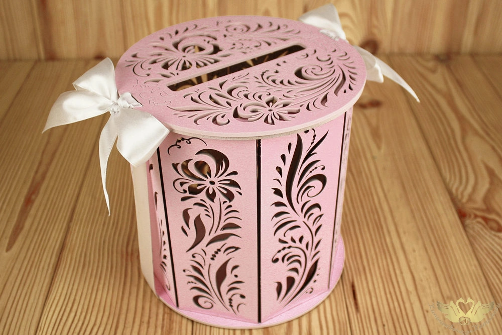 Семейный банк "Хохлома" (18,5*18,5*19) МДФ 3мм, окрашен., оформл., Розовый пастель-белый, 1 шт.