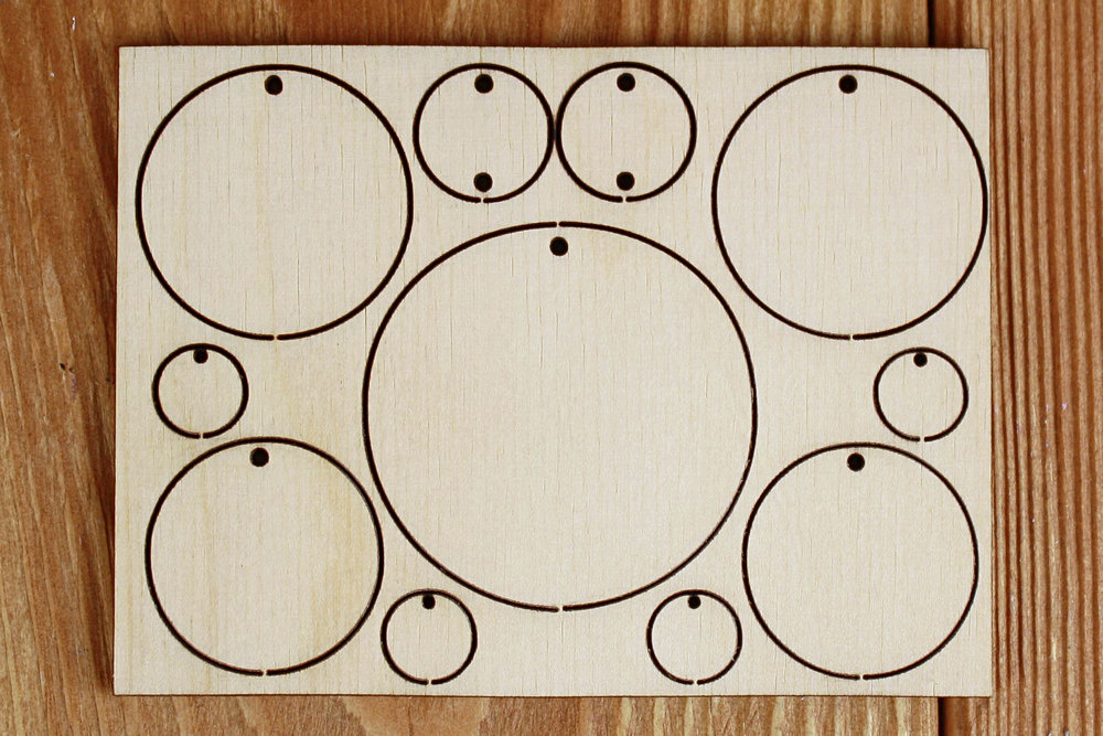 Заготовка для творчества. Набор бижутерии "Круги" (9,5*7) Фанера 3мм, Набор. Заготовка для творчества. Набор бижутерии "Круги" (9,5*7) Фанера 3мм, Набор.