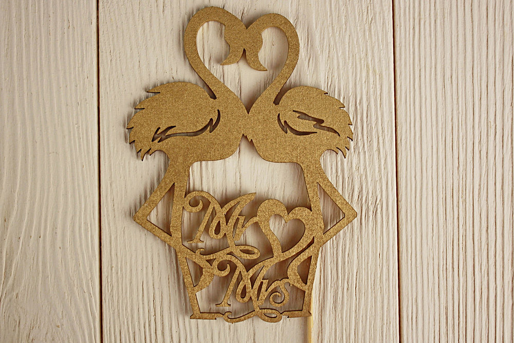 Топпер "Фламинго" (10*30) МДФ 3мм, окрашен. на шпажке, Золото, 1 шт. Топпер "Фламинго" (10*30) МДФ 3мм, окрашен. на шпажке, Золото, 1 шт.